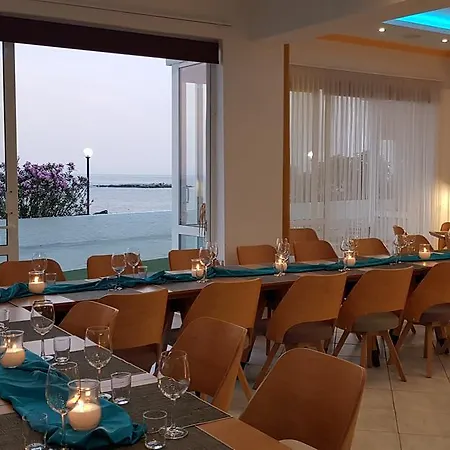 Klinakis Hotel *